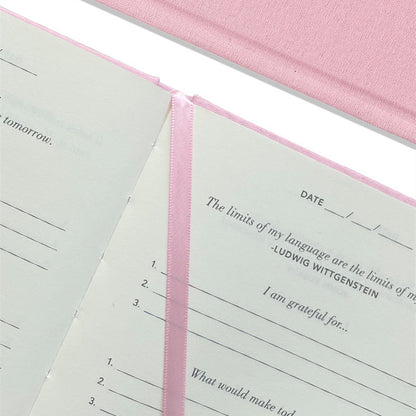 desialy™ The Five Minute Abundance Gratitude Journal